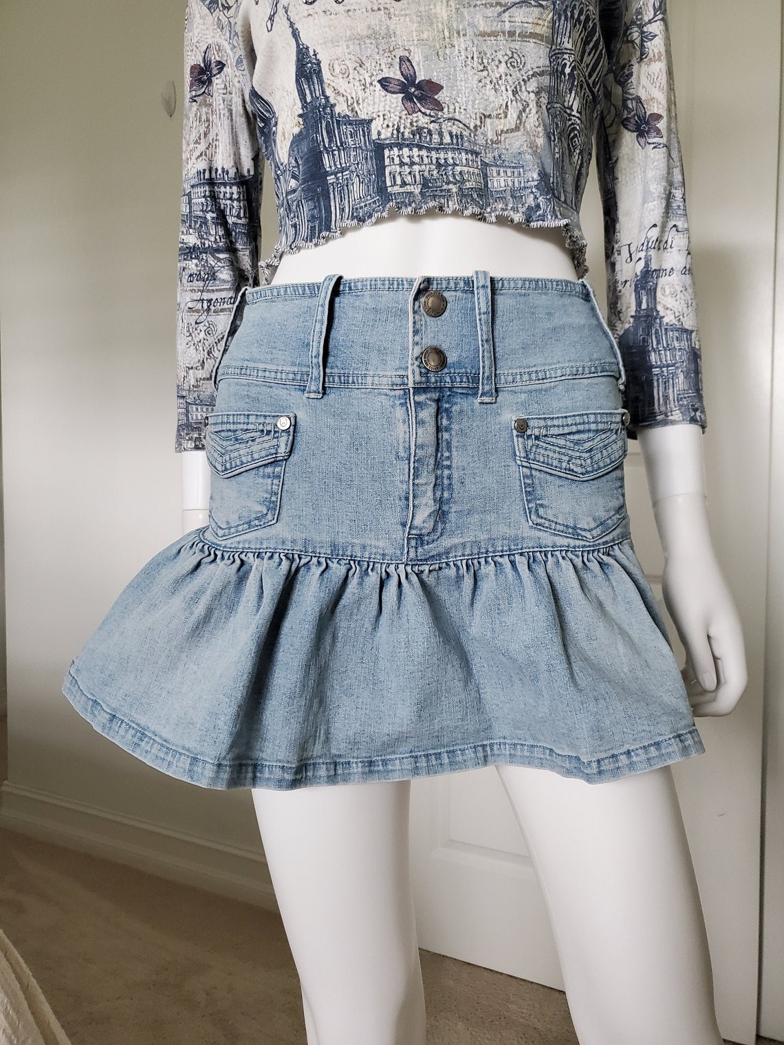 y2k ruffle skirt