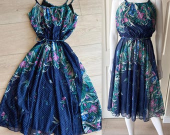 Vintage 70er Jahre Blumen Print Ärmelloses A-Linie Midi Kleid