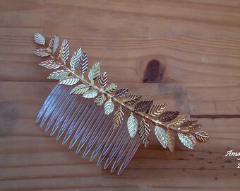 Golden wedding comb