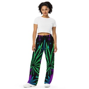 Fifth Degree™ City Vibe Weed Wide Leg Lounge Pot Leaf Pants, Marijuanakläder Cannabis, Hippiekläder 420 Outfit Ganja Stoner Presenter Kvinnor