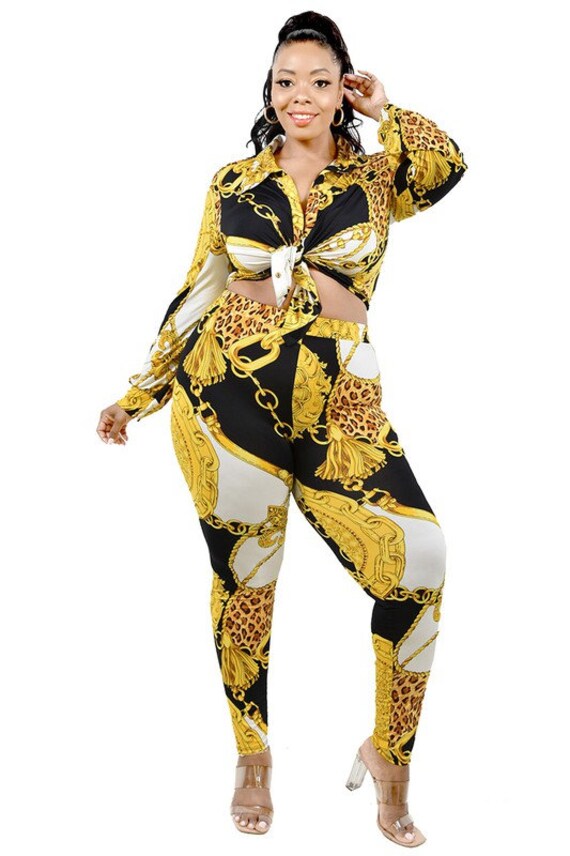 Plus Size Gold Chain Print Leggings 