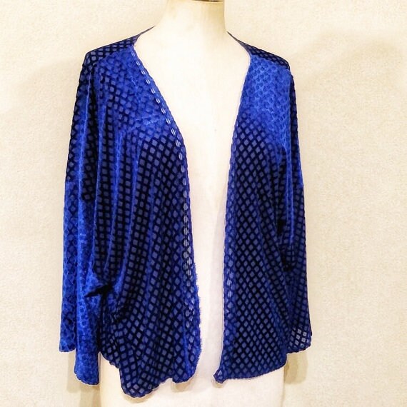 Burnout velvet mazzarine blue waist length kimono Cape | Etsy