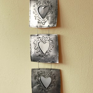 Petit miroir triple coeur, métal recyclé (veuillez lire la description complète !)