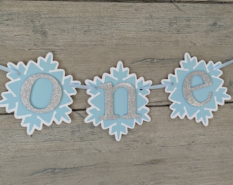 Snowflake One Banner, Winter Onederland Party, First Birthday, Winter Birthday, Snowflake High Chair Banner, Frozen