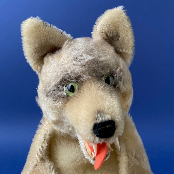steiff wolf plush