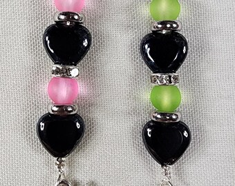 Wicked Inspired Earrings – Glinda & Elphaba Mismatched Heart Bead Earrings – Pink Green Wizard of Oz Musical Jewelry Gift