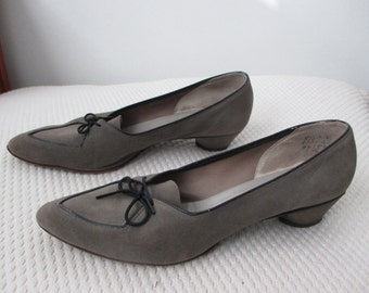 1960's gray suede oxford / pumps