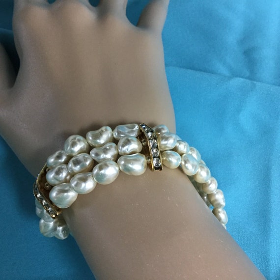 Pearl Rhinestone Bracelet Costume Bracelet 1970 s Quality and