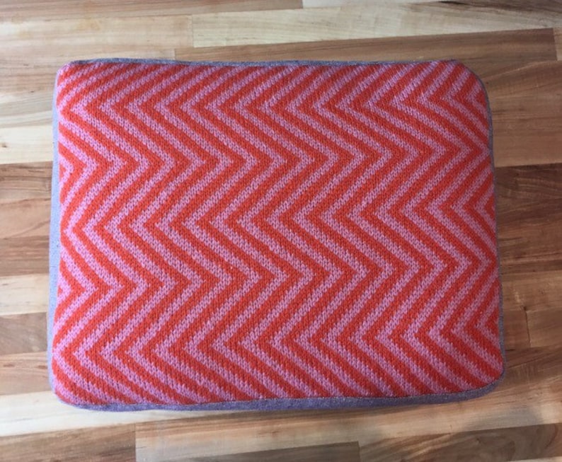 Knit chevron footstool in pink orange /& purple