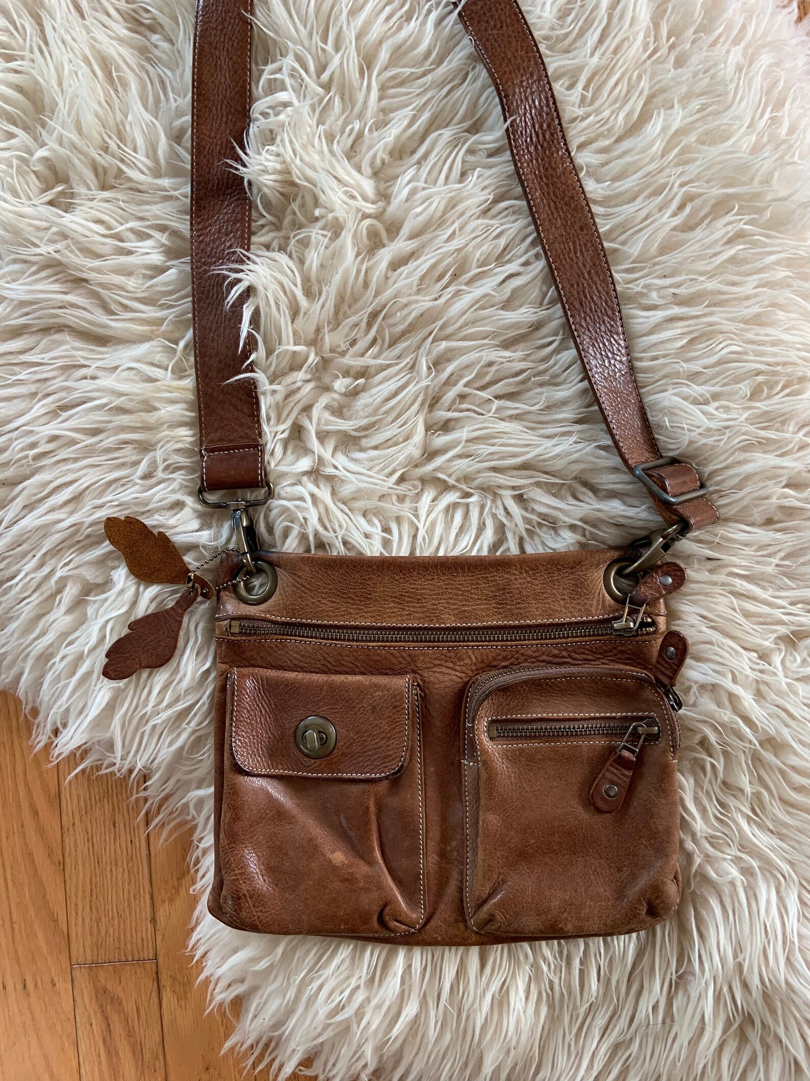 Vintage roots leather bag pebbled old brown leather worn Etsy