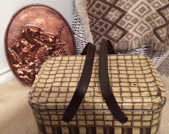 Vintage metal picnic basket from 1950's, very cool storage piece