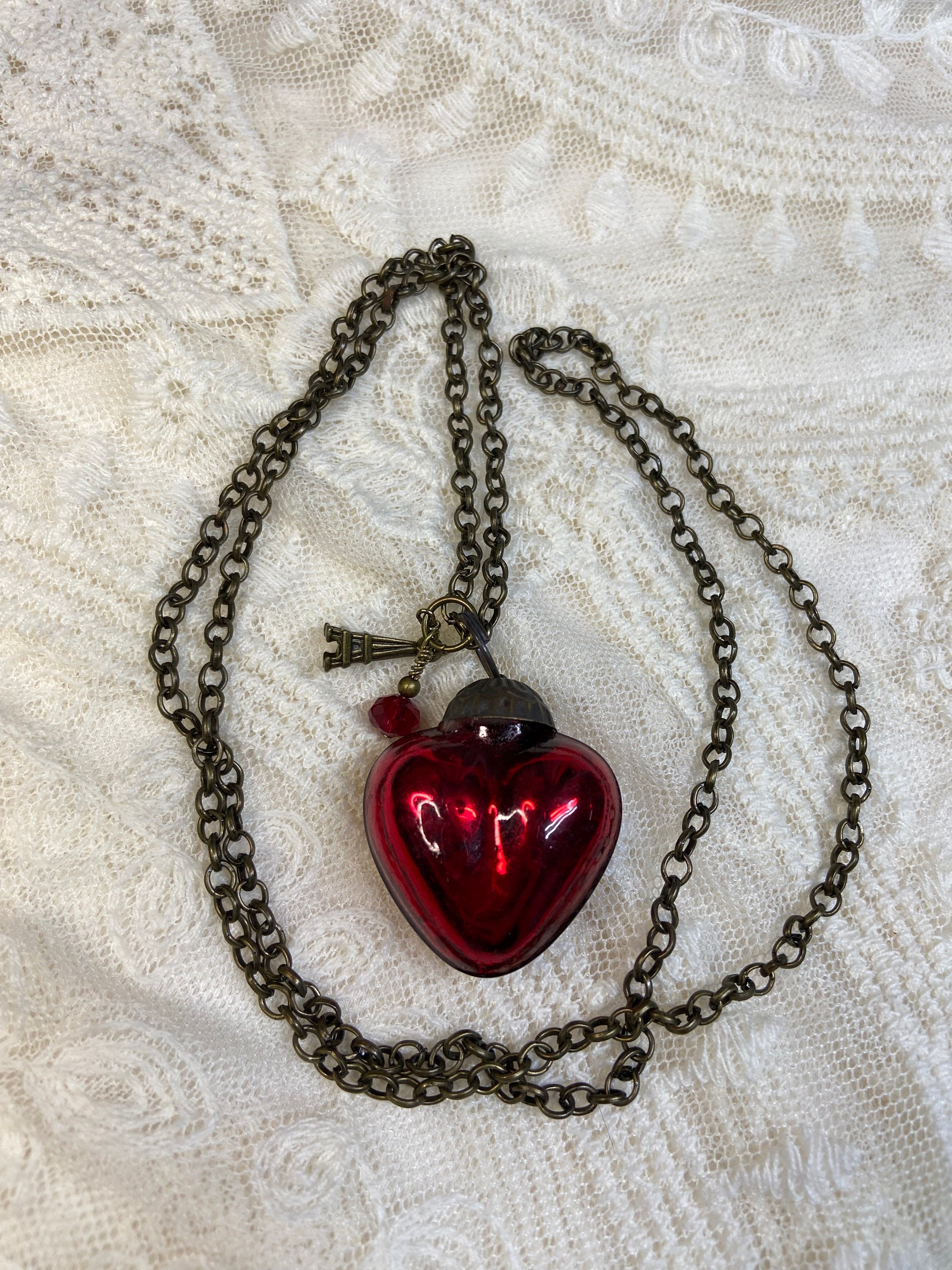 Redが映える♪【Dior】Mer Des Merveilles Necklace Chr Dior Red Ladybug Pendant Necklace (Vintage) | ON