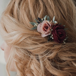 Winter wedding hair accessories Christmas flower comb Burgundy blush hairpiece Bridal hair comb, Greenery hair comb Burgundy Boutonierre