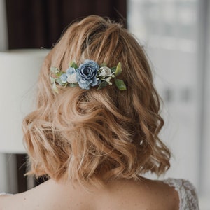 Wedding hair accessories for bride, Dusty blue flower hair comb, Greenery wedding bridal accessory, Boho winter wedding, Greenery hair piece