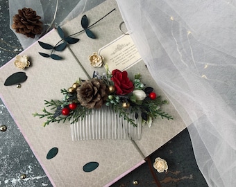 Winter wedding hair accessories Christmas hair comb Greenery hairpiece Pine cones headpiece Bridal hair comb Bridesmaids hair accessories