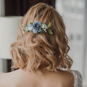 Wedding hair accessories for bride, Dusty blue flower hair comb, Greenery wedding bridal accessory, Boho winter wedding, Greenery hair piece image 9