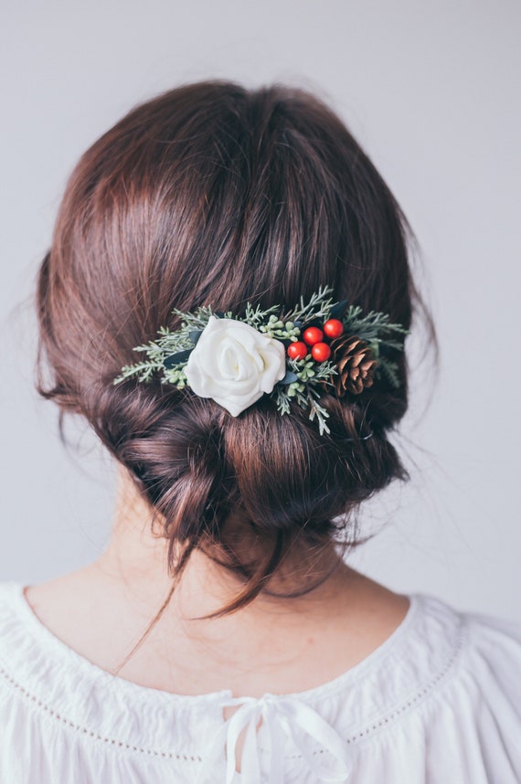 Winter Wedding Hair Accessories Christmas Hair Comb Greenery Hairpiece Pine Cones Headpiece Bridal Hair Bridesmaids Hair Comb Boutonniere Etsy