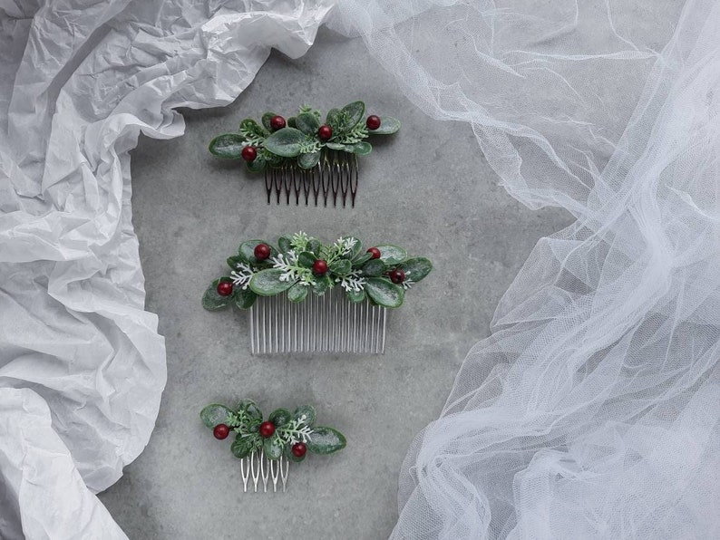 Winter wedding hair accessories for bride, Greenery hair comb, Greenery wedding bridal accessory, Boho wedding, Eucalyptus hair piece image 1