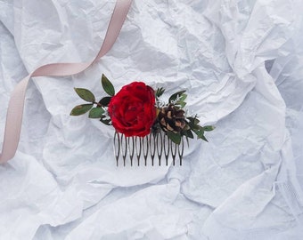Winter flower hair accessory | Christmas wedding, hair comb, Greenery, hair piece, Pine cone, headpiece, Bridal, Bridesmaids, Eucalyptus |