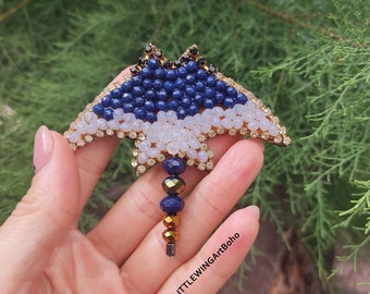 Manta Ray beaded brooch - Stingray - Brooch pin - Beaded Brooch Pin - Mantaray - Stingray - Bermuda Blue - Manta ray brooch