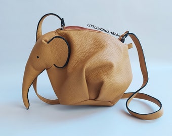 Loewe Elephant Star Bag in Brown