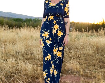 Maxi Dress, Navy, Daffodils, yellow floral, Marie Nohr, Pockets, Maluxe