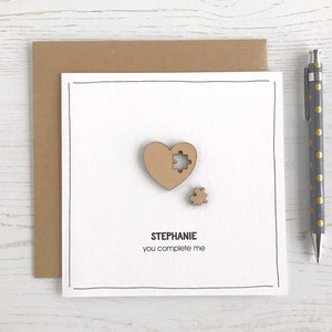 Kaart met puzzelstukje hartjes Valentijn | Jij maakt mij compleet