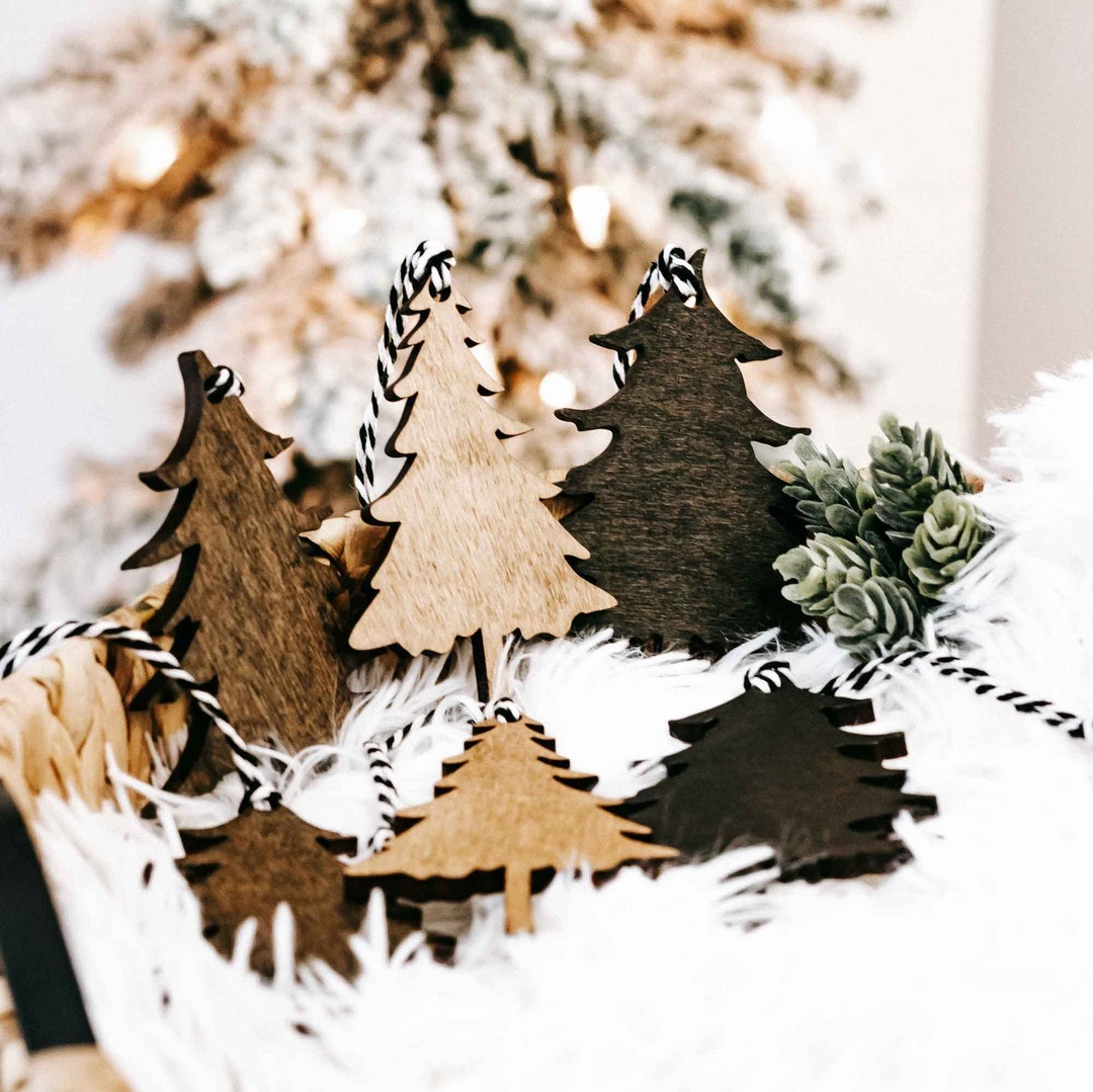 Set of 12 Natural Christmas Tree Ornament Rustic Cabin Christmas ...