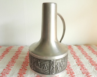 Vintage Norsk Tinn Pewter Vase: Nordische Mid-Century Hochzeitsszene Krug
