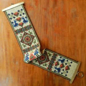 Vintage Swedish embroidered bell pull wall hanging / Scandinavian handmade wool twist stitch folk art embroidery / brass metal hardware