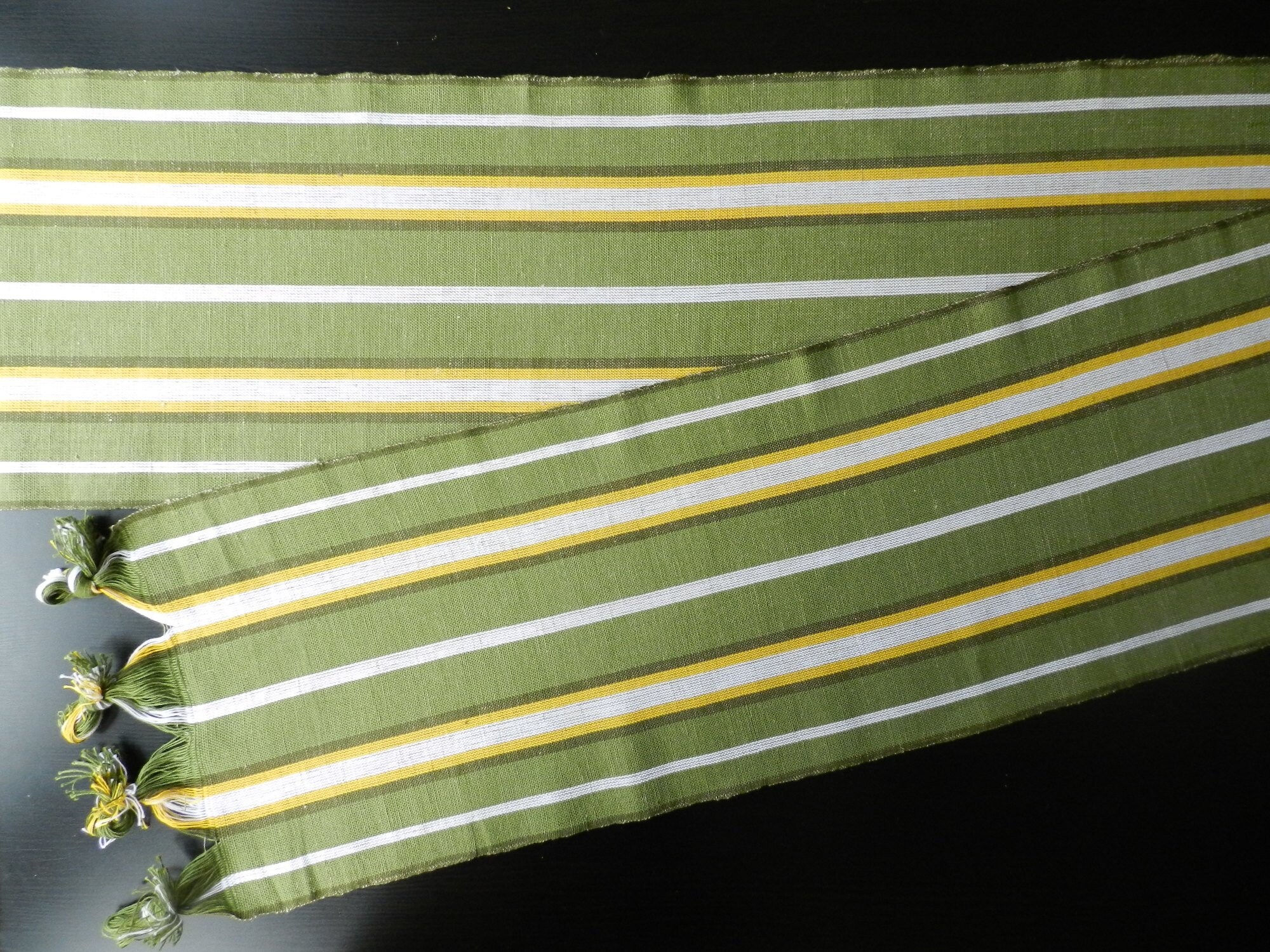 Vintage Linen Fabric / 31 X 320cm / 12.2 X 3.5 Yards / Hand