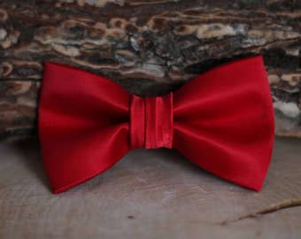 Red or Burgundy Tie Bow, Men's Bow Tie, Bow Tie, Wedding Gift Mens Gift Ideas Adult Bow Tie Husband, Handkerchief for jacket