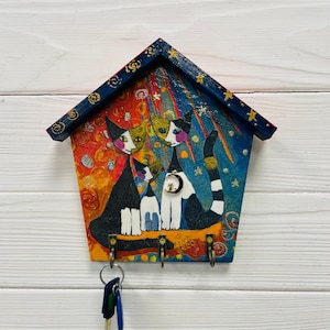 Cats House Key Holder, Key storage organizer, Farmhouse decor, Key holder for wall Cats, Hooks for key, Wooden wall decor