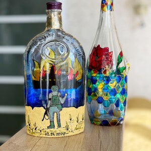 Decorative Stained Glass Bottles, Set of 2 bottles, Stained glass bottle, Decorative bottles, Hand Painted bottles