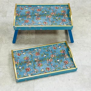 Folding table tray Chinoiserie Birds, Breakfast table with legs, Laptop stand, Blue serving tray, Breakfast in bed table