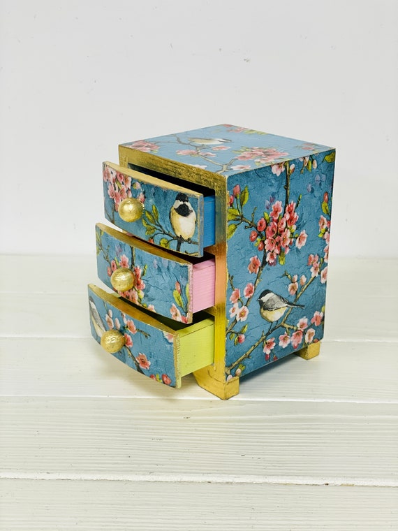 Kleine blaue mini Kommode, Schubladen Box, Schmuckkästchen,  Schmuckschatulle Chinoiserie Vögel, Schreibtisch Organizer - .de