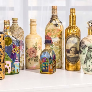 Bottles to order, Stained glass painting bottles, This listing is a bottle decor sample and is not for sale, Hand Painted Bottles