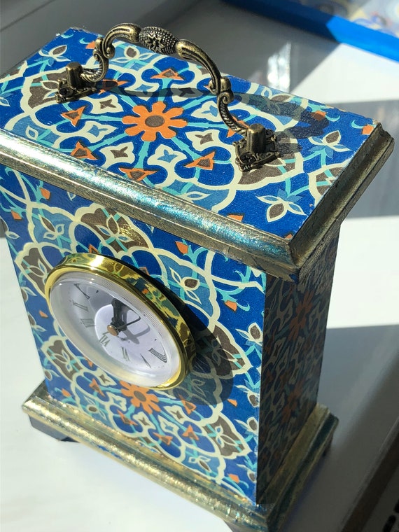 Blaue Uhr, Reiseuhr, Kamin Uhr, Ornament Rand Druck, Holz Kaminuhr, Weihnachtsgeschenk, Tischuhr Blaue Uhr, Reiseuhr, Kamin Uhr, Ornament Rand Druck, Holz Kaminuhr, Weihnachtsgeschenk, Tischuhr