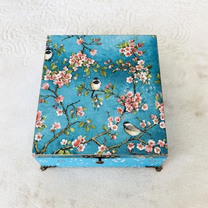 Blue box Chinoiserie Birds, Box with 9 compartments, Storage box, Desk organization, Trinket box, Wooden kitchen decor