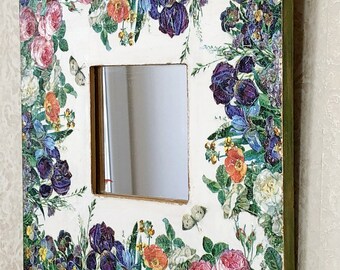 Small wall mirror 10*10", Irises mirror, Decorative wall mirror, Square Floral mirror, Rustic Mirror, Farmhouse Mirror, Wall decor