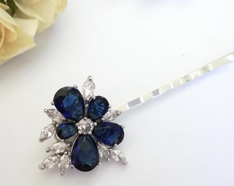 Swarovski crystal flower hair pin Something blue for bride - perfect idea for a present Blue flower hair pin set