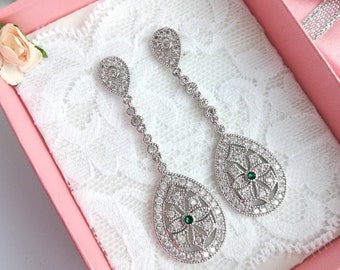 Earrings with zircon and emerald green crystal - long dangling earrings in silver colour.