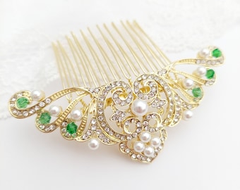 Fern green Gold wedding hair comb with pearls. Fairy wedding hair comb. Gold hair piece with light green crystals