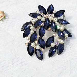 Blue hair comb with pearls, Marquise blue crystals, navy hair piece, Something blue, wedding hair comb, dark blue hair piece, Bridal hair