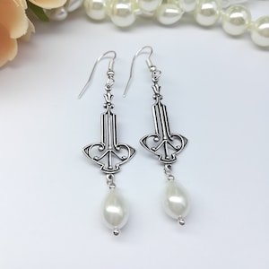 Art Deco styled long earrings with pearls, wedding earrings in antiqued silver, art Deco bridal earrings, Edwardian earrings