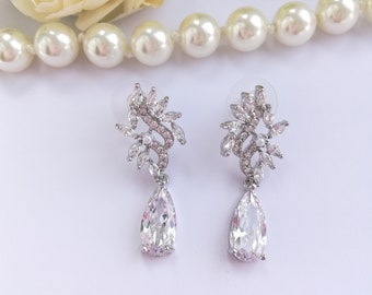 Pendientes de araña de cristal Novia pendientes largos de cristal Pendientes de boda Gota de agua Joyas nupciales Pendientes de novia Pendientes colgantes largos Pendientes colgantes largos