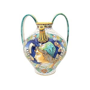 Vase with spout - Renaissance figures