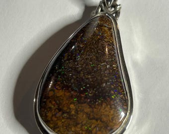 Colgante vintage de ópalo Boulder