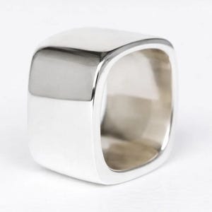 VIERKANTE SOLID RING, vierkante massief zilveren ring, zilveren unisex ring, statementring, zware ring, geometrische ring, rechthoekige ring, vierkante ring afbeelding 2
