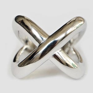 Chunky Silver X Ring, Bold Crossover Band Ring, Adjustable Statement Jewelry, Minimalist High Polish Wide Ring, Modern Silver Ring for Her